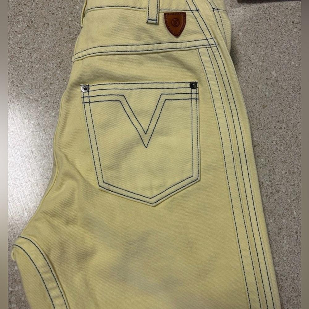 Louis Vuitton jeans NEW